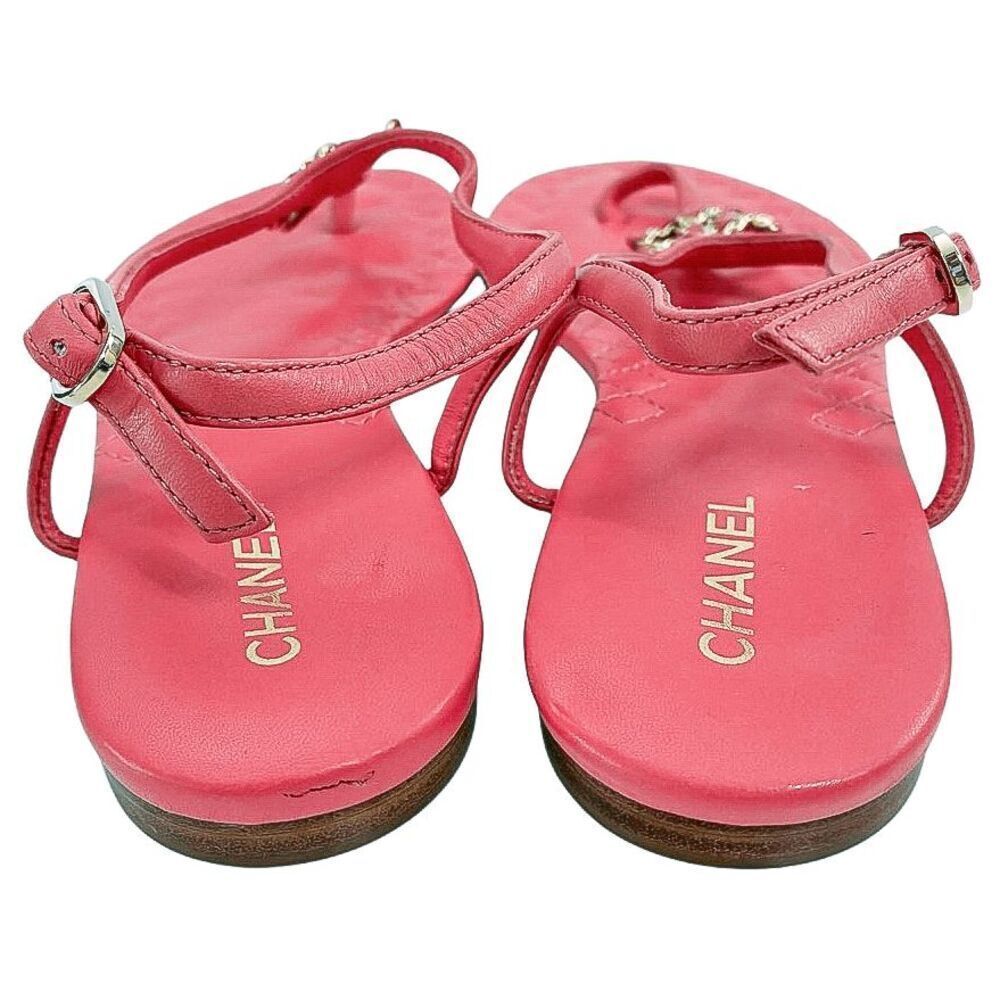 Chanel Interlocking C Pink Leather Thong Flat Sandals Gold Chain Detail EU 38 - Picture 7 of 10